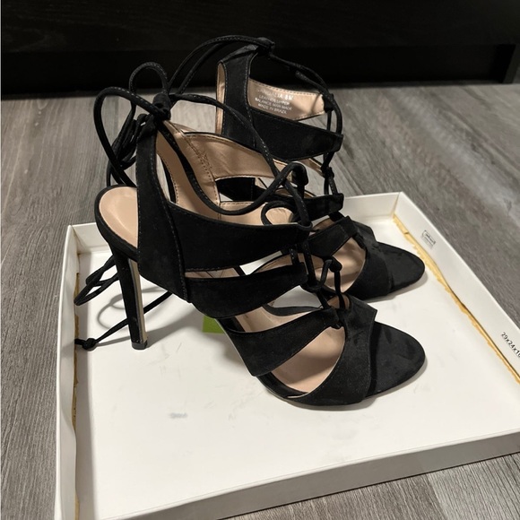 Steve Madden Sandalia Black Nubuck heels - Picture 3 of 5